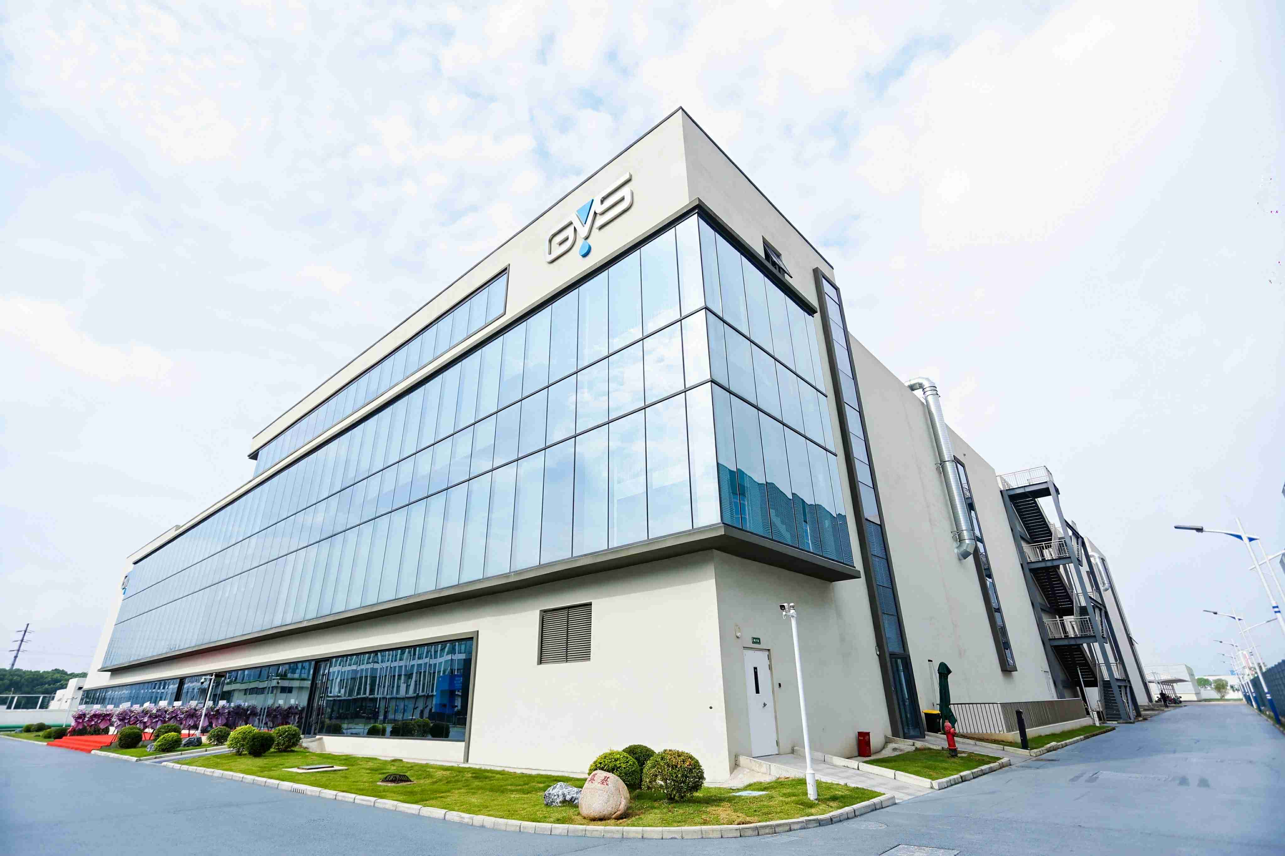 1757554517744230.jpg DSHP9033(1).jpg